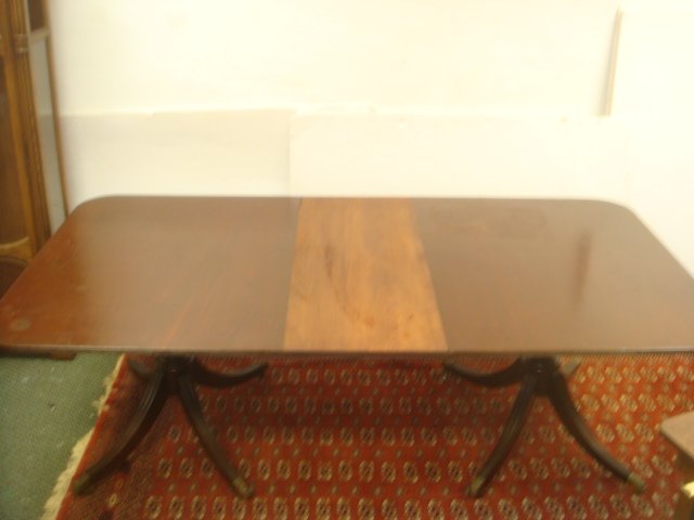 Mahogany Federal Style Banquet Dining Table: (1 of 4)