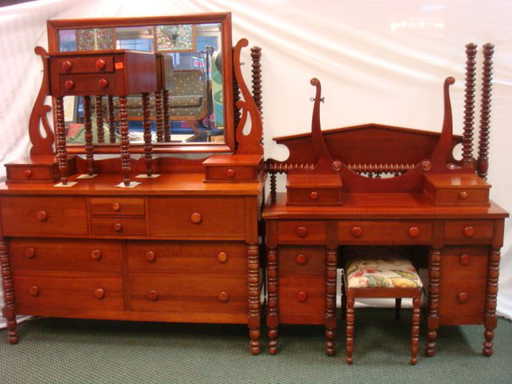 Davis Cabinet Co 6 Piece Solid Cherry Bedroom Set 6 Piece Solid Cherry Bedroom Set