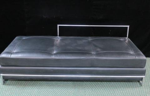 Eileen Gray Mid-Century Modern Black Leather Day Bed:: Eileen Gray Mid-Century Modern Black Leather Day Bed: Button Tufted Cushioned Mattress on Chrome Tubular Frame. Like New Condition. Eileen Gray (1878-1976), Born in Ireland. Designer with a Strong Sen