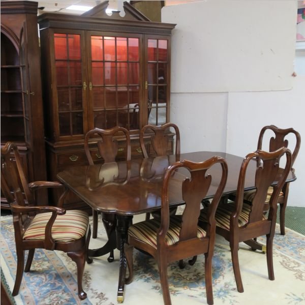 Cherry 10Pc Dining Set by STATTON Trutype Americana:: Cherry 10Pc Dining Set by STATTON Trutype Americana: Includes Double Pedestal French Polished Table with Lobed Corners, 8 Queen Anne Chairs - 6 with Striped Upholstery, 2 with Blue. 3 Door, 2Pc Cabine