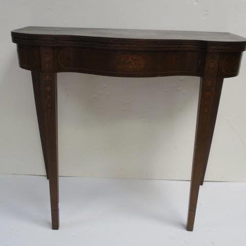 19th C. Hepplewhite Marquetry Mahogany Game Table: (1 of 3)