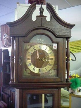 48: Loben Grandfather Clock : Lot 0048