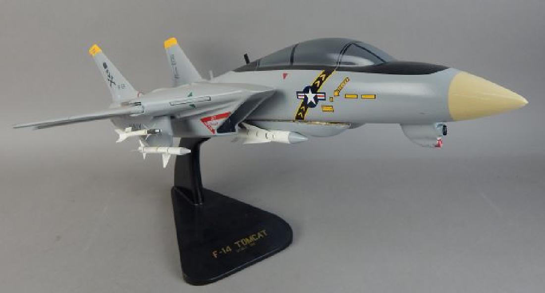 Handmade Hand Painted F14 Tomcat Model (1 of 6)