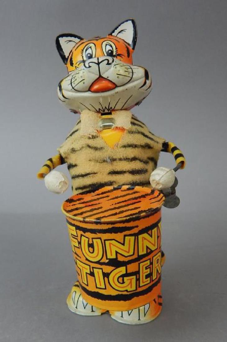 Marx Tiger Key Wind Drummer (1 of 6)