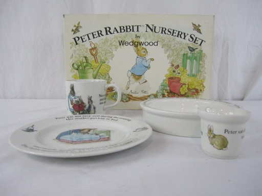 431 F57 10 Wedgwood Peter Rabbit 4pc Nursery Set