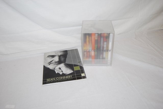 2006 SEAN CONNERY AFI AWARD DVD BOX SET SEALED: Book contains biography of Sean Connery as well as ticket to award event and seating list. Boxed set contains DVD's: The Man Who Would Be King, Entrapment, The Hunt For Red October, The Untouchables, 