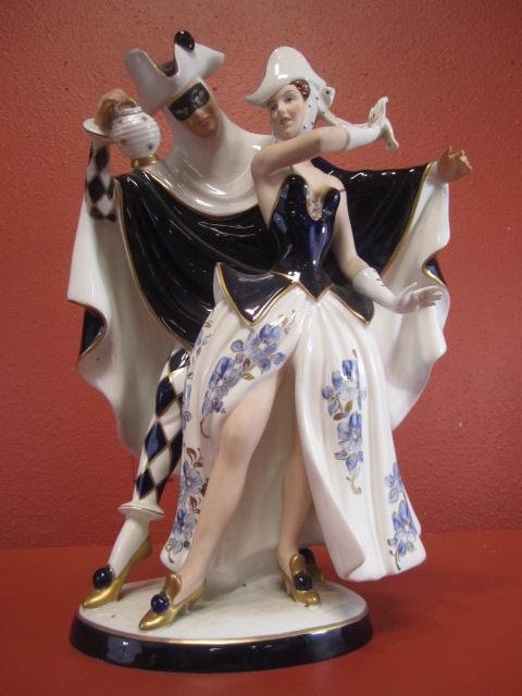 A55-10 ROYAL DUX FIGURAL GROUP: Measures 19 1/2" tall x 11" wide.