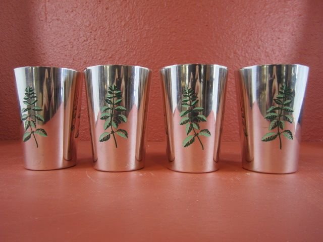 E25-1 SET OF 4 TIFFANY STERLING MINT JULEP CUPS: Stamped on bottom. Circa 1950s. Each measure 4 1/2" tall. Total weight 27.50 troy ounces. Estimate $1,200 - $1,800