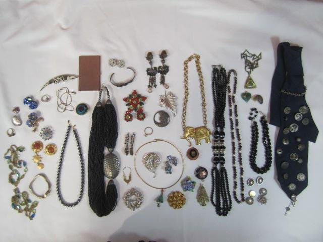G57-22A ESTATE COLLECTION OF COSTUME JEWELRY: Including Jon Anton, Sara Coventry, J & B, L & G, Safari, Regency, Weiss, Jet beads and misc. Estimate $100 - $200 Starting Bid $40