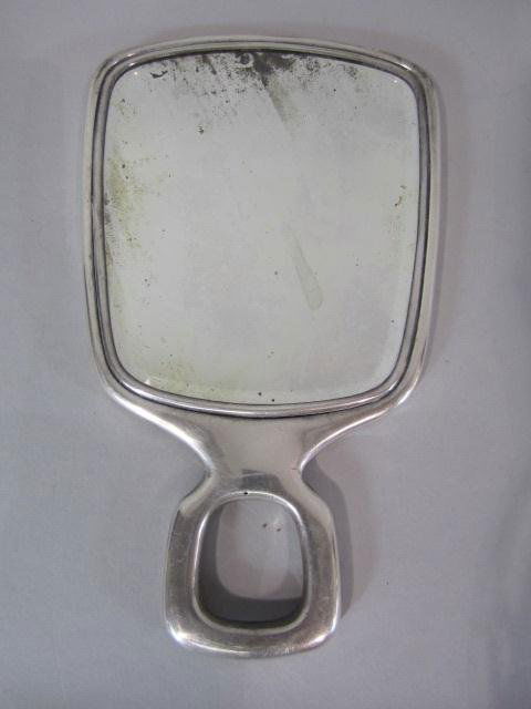 A4-19 HIGH QUALITY STERLING SILVER HAND MIRROR: Measures 8" long. Estimate $100 - $150 Starting Bid $50
