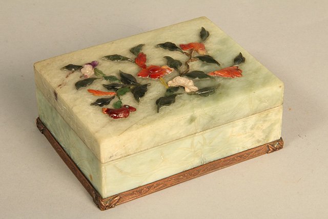 C45-30 CHINESE HARD STONE BOX