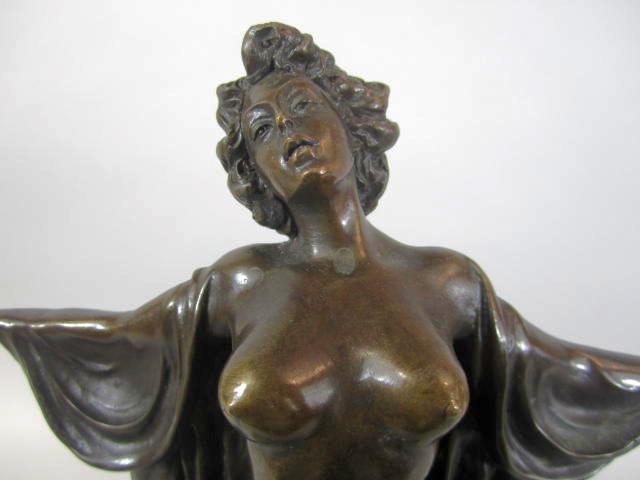 A45-4 FRENCH ONYX & BRONZE FIGURAL CLOCK - 4