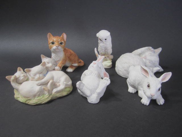 A3-9 Three Cybis Animals & Three Boehm Animals: Including three kittens, two rabbits, and one owl. Total of six figurines. Largest measures 4 1/4" tall. Good condition. Estimate $300 - $400 Starting Bid $50