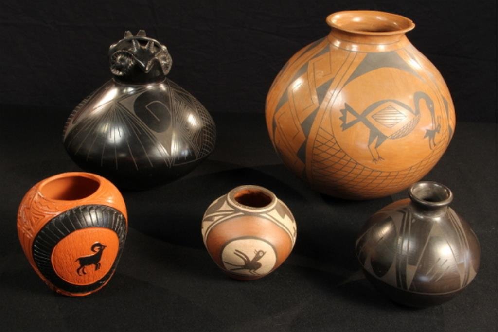 J23-15 Five American Indian & Mexican Vases: Signed "V. Garcia Laguna New Mexico" 5 1/4", "Camacho" 5 1/2", "Rosa L." rim chip 10", "B. W. Pino Zia" 43/4", and "Rosa Quezada" 10". Good condition. Estimate $100 - $300 Starting Bid $50