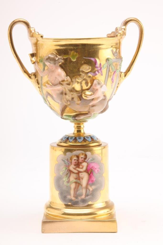 BH103 CAPODIMONTE VASE ON STAND: Measures 8". Estimate $150 - $250 Starting Bid $10