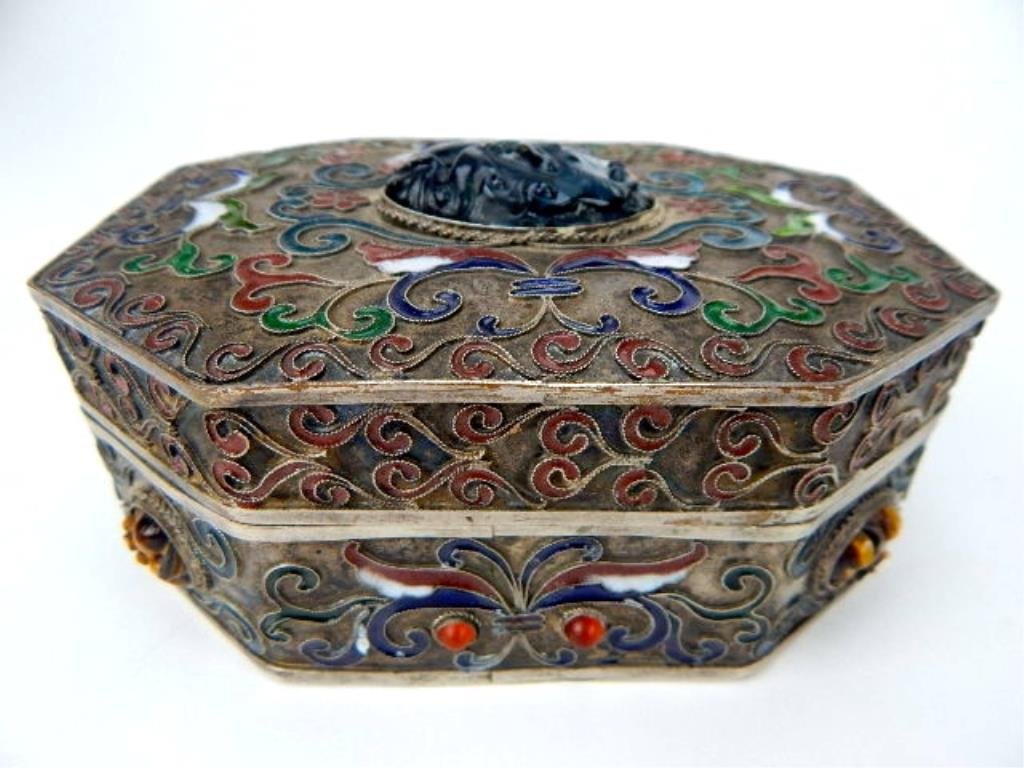 K13-10  CHINESE SILVER & SEMI PRECIOUS STONE BOX (1 of 6)