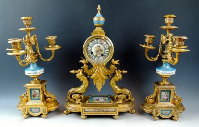 A44-59 FRENCH SEVRES STYLE PORCELAIN 3PC CLOCK SET (1 of 2)