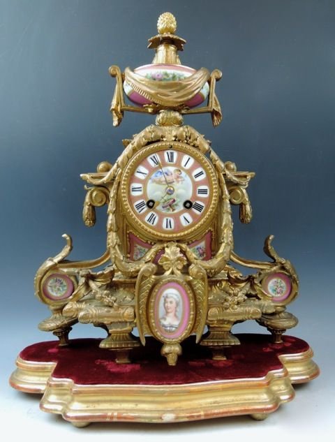 A44-49 FRENCH GILT & SEVRES STYLE PORCELAIN CLOCK (1 of 3)