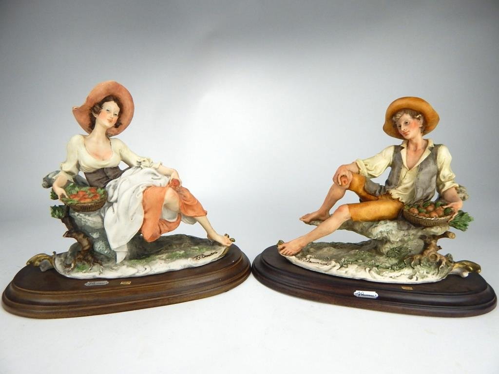 J65-87  2 CAPODIMONTE FIGURINES BY GIUSEPPE ARMANI (1 of 4)