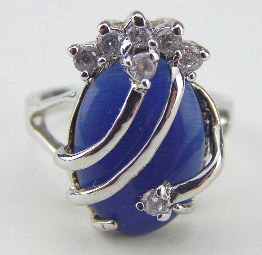 K29-7  BLUE OPAL & DIAMOND RING (1 of 4)