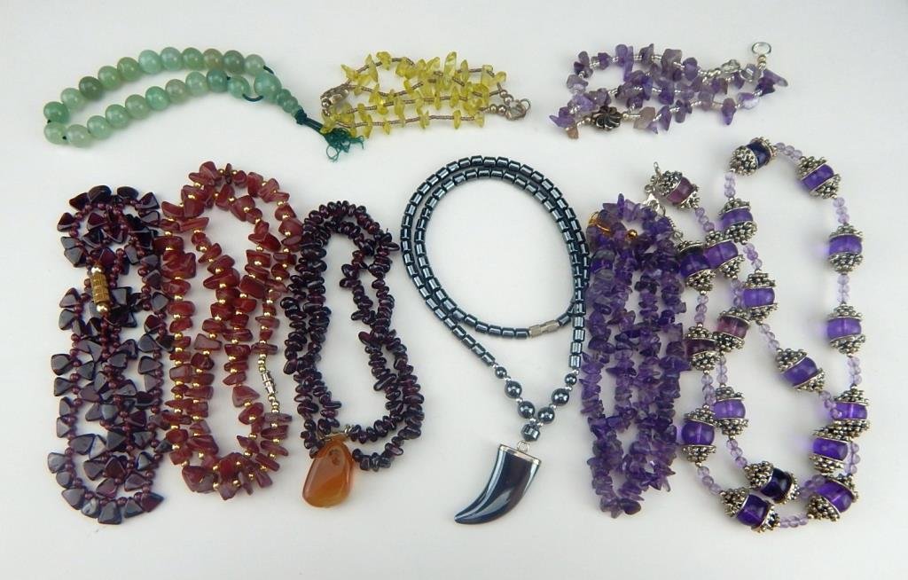 J65-74 ONYX, JADE, AMETHYST, & ASST. STONE JEWELRY (1 of 8)