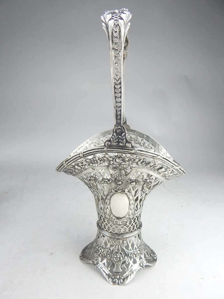 J65-39  SILVER BRIDE's WEDDING BASKET (1 of 6)