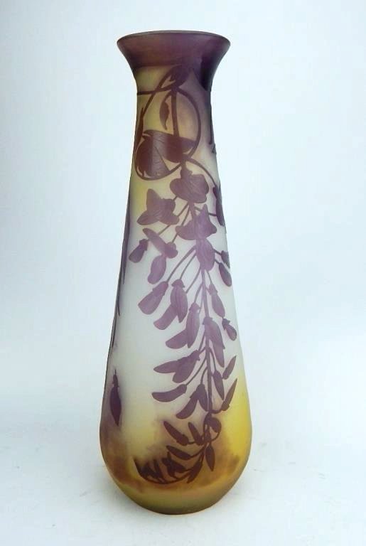 K39-2  EMILE GALLE FRENCH CAMEO ART GLASS VASE (1 of 10)