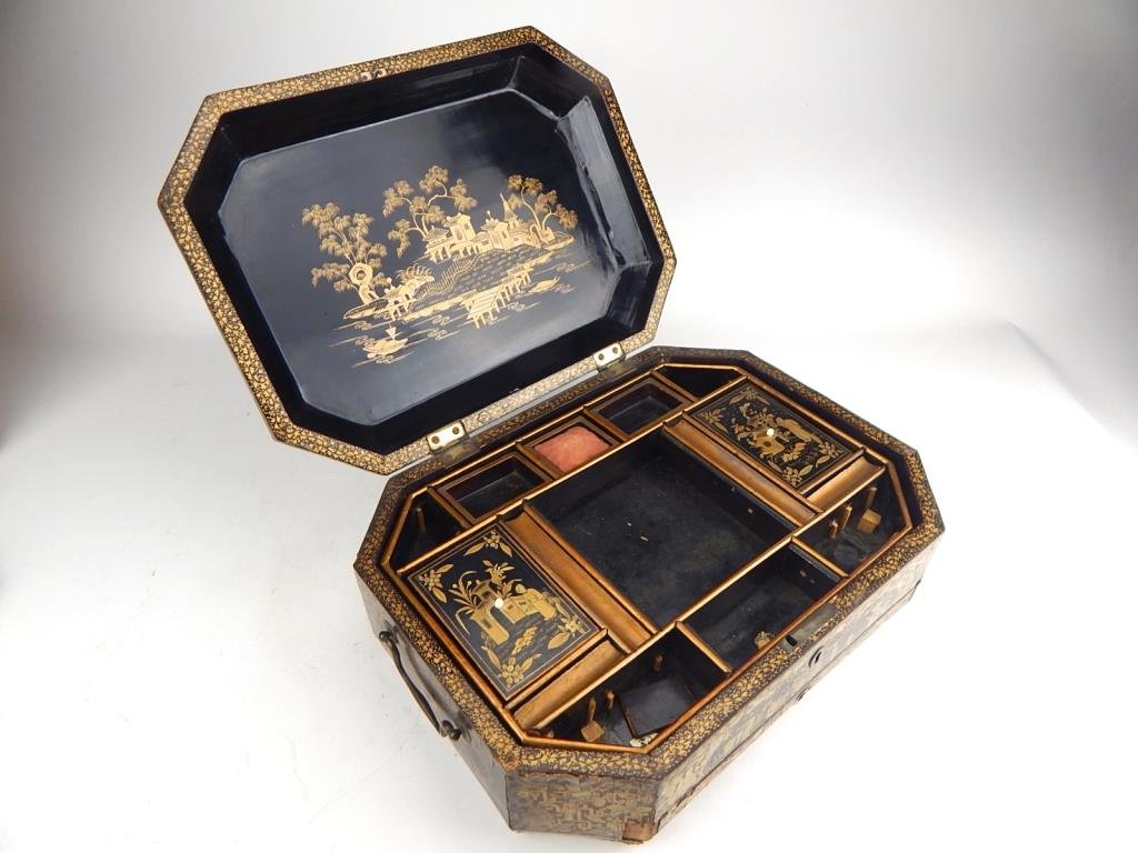 A46-3  OLD CHINESE PAPER MACHE LACQUER BOX (1 of 10)