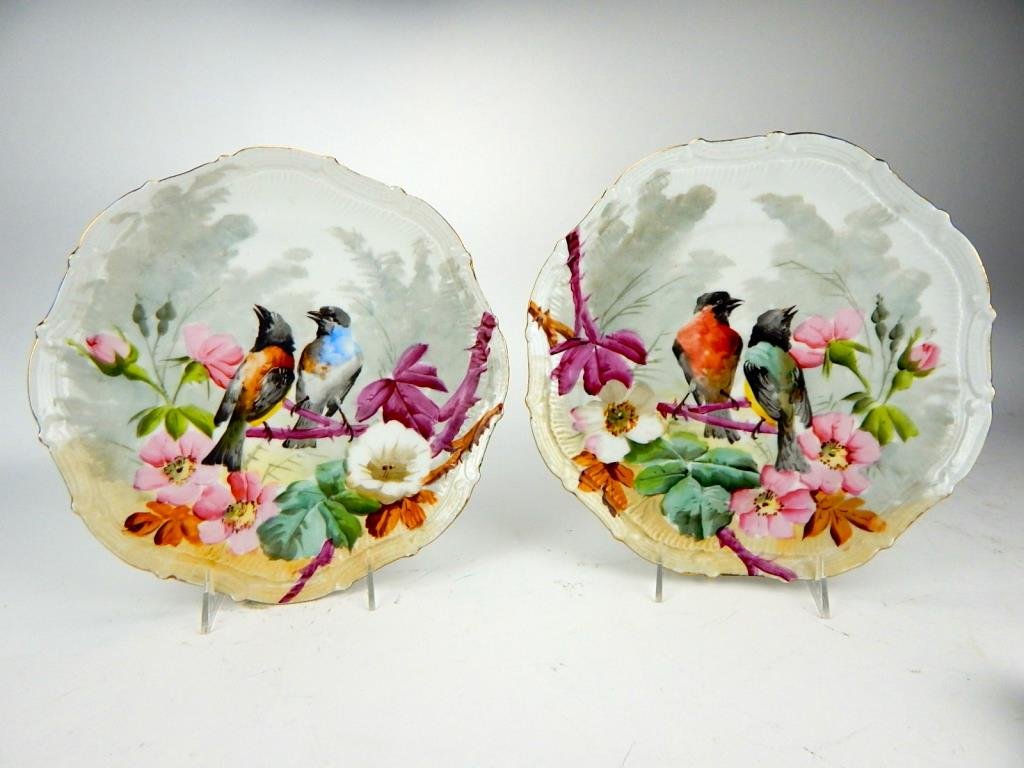 K38-4  PAIR OF PORCELAIN HAND PAINTED PLATES (1 of 4)