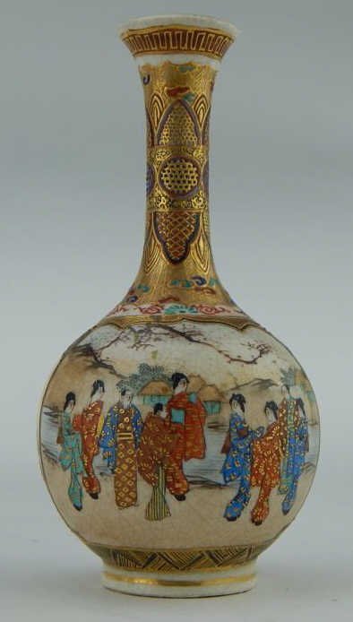 Miniature Satsuma Meiji Period Vase (1 of 5)