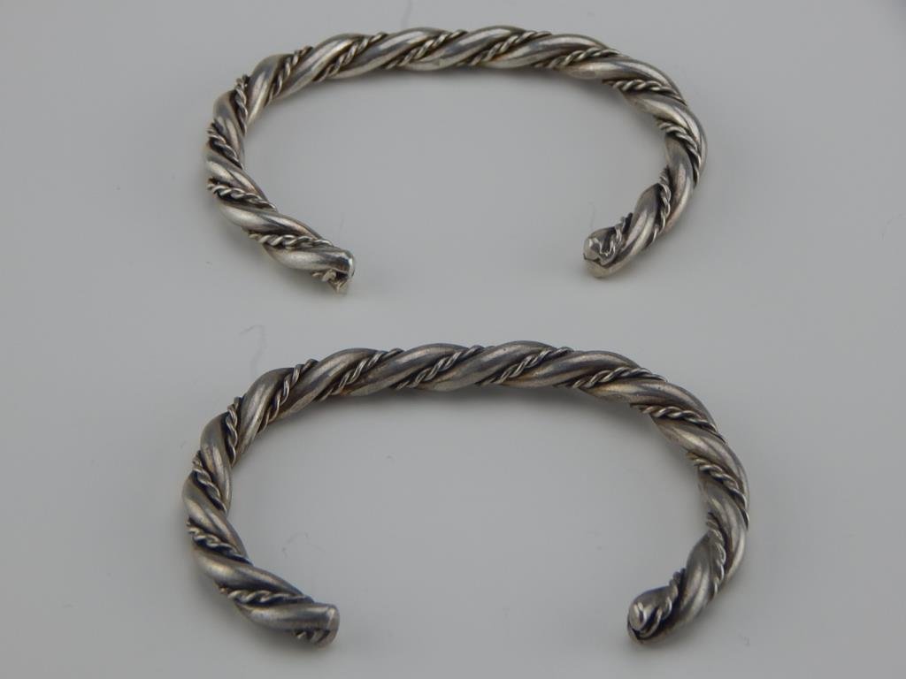 A27-2  PAIR STERLING SILVER UNISEX BRACELETS (1 of 2)