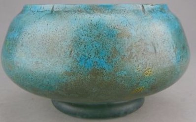 Daum Nancy Style Mottled Art Glass Bowl: Signed and measures 3 1/2" x 5 3/4" diameter. Estimate $400 - $500 Starting Bid $70