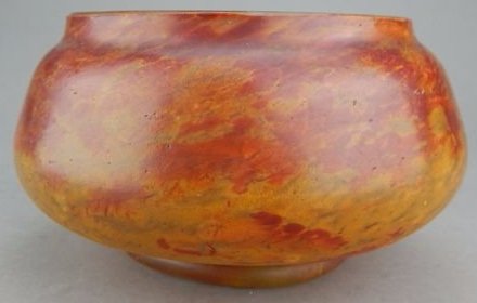 Daum Nancy Style Mottled Art Glass Bowl: Signed and measures 3 1/2" x 5 3/4" diameter. Estimate $400 - $500 Starting Bid $70