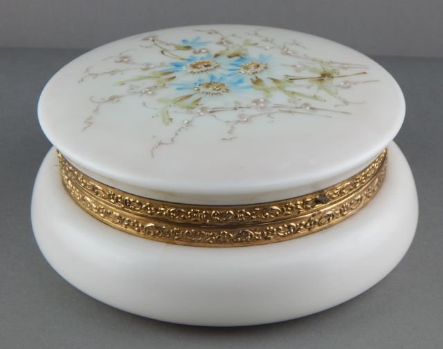 Wave Crest Glass Covered Box (1 of 3)