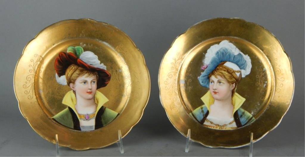 Pair of Paris Porcelain Portrait Plates (1 of 6)