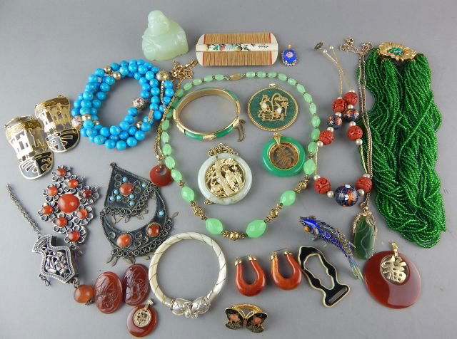 Group Of Chinese Jewelry (1 of 4)