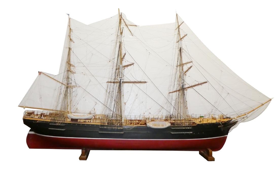 Model of Full Hull rigged clipper ship Torrens (1 of 5)