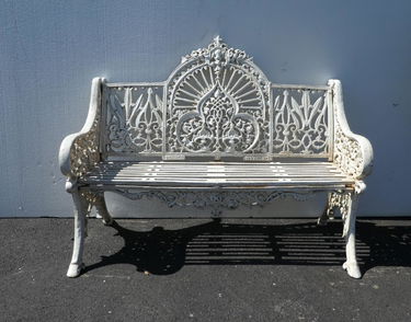 Cast Iron Victorian Style Park Bench Apr 07 2018 Red Baron