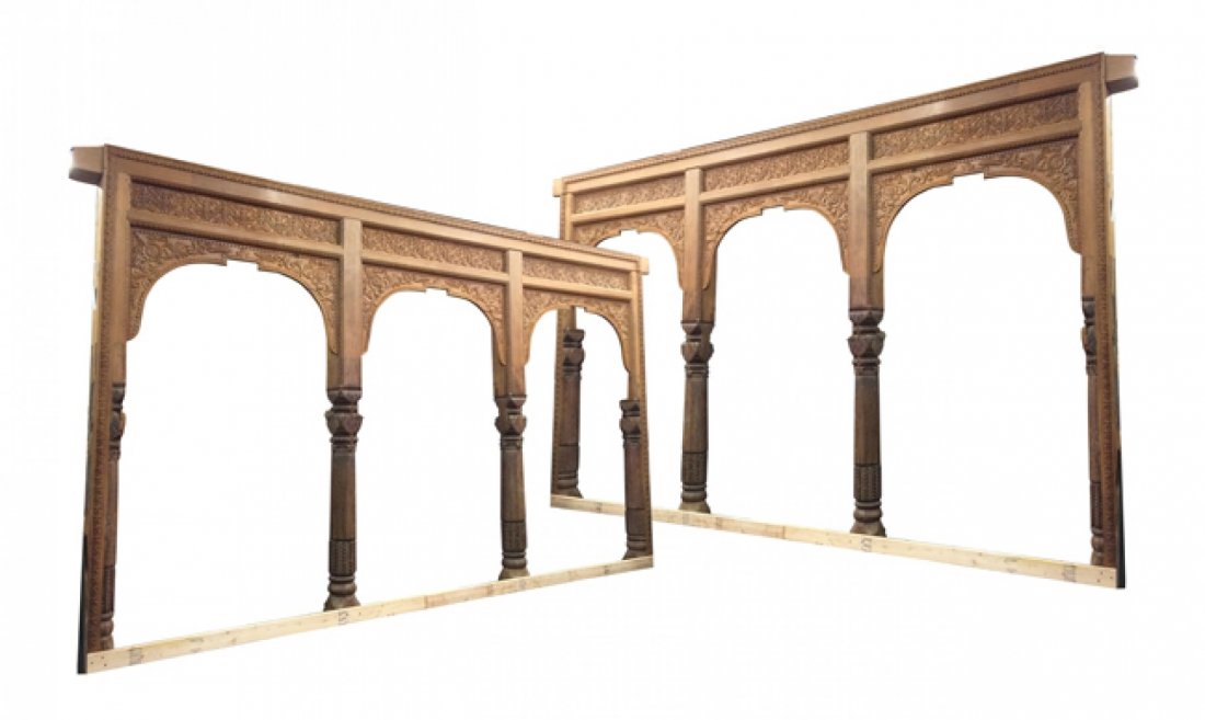 Heavily carved Indonesian teak triple arch wall: Heavily carved Indonesian teak triple arch wall. 105"H x 15'L