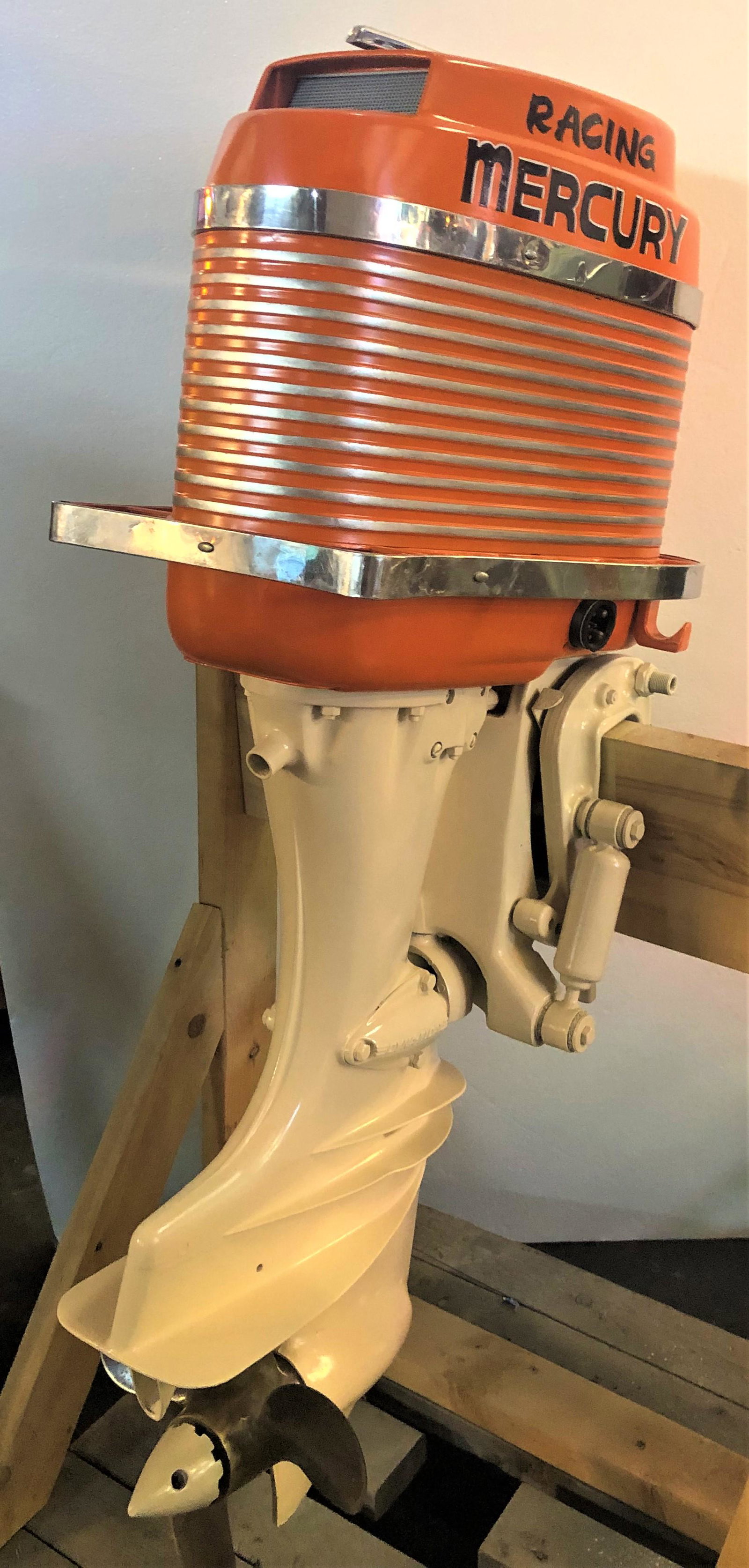 Kiekhaefer Mercury Merc 450 Boat Motor: Vintage Kiekhaefer Mercury Merc 450 boat motor in orange. Serial number 1448517