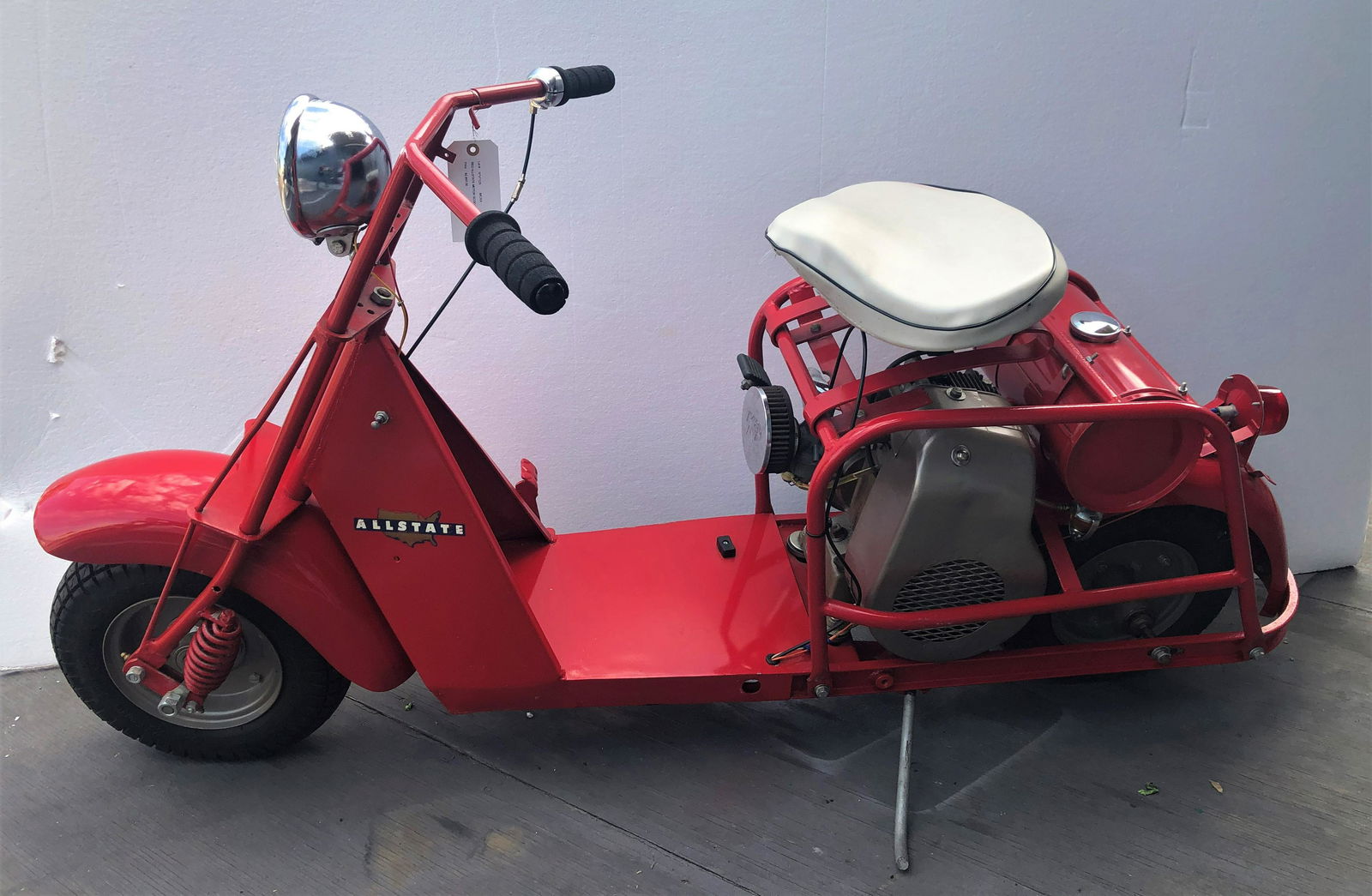 Vintge Allstate Cushman Motor Scooter (1 of 5)