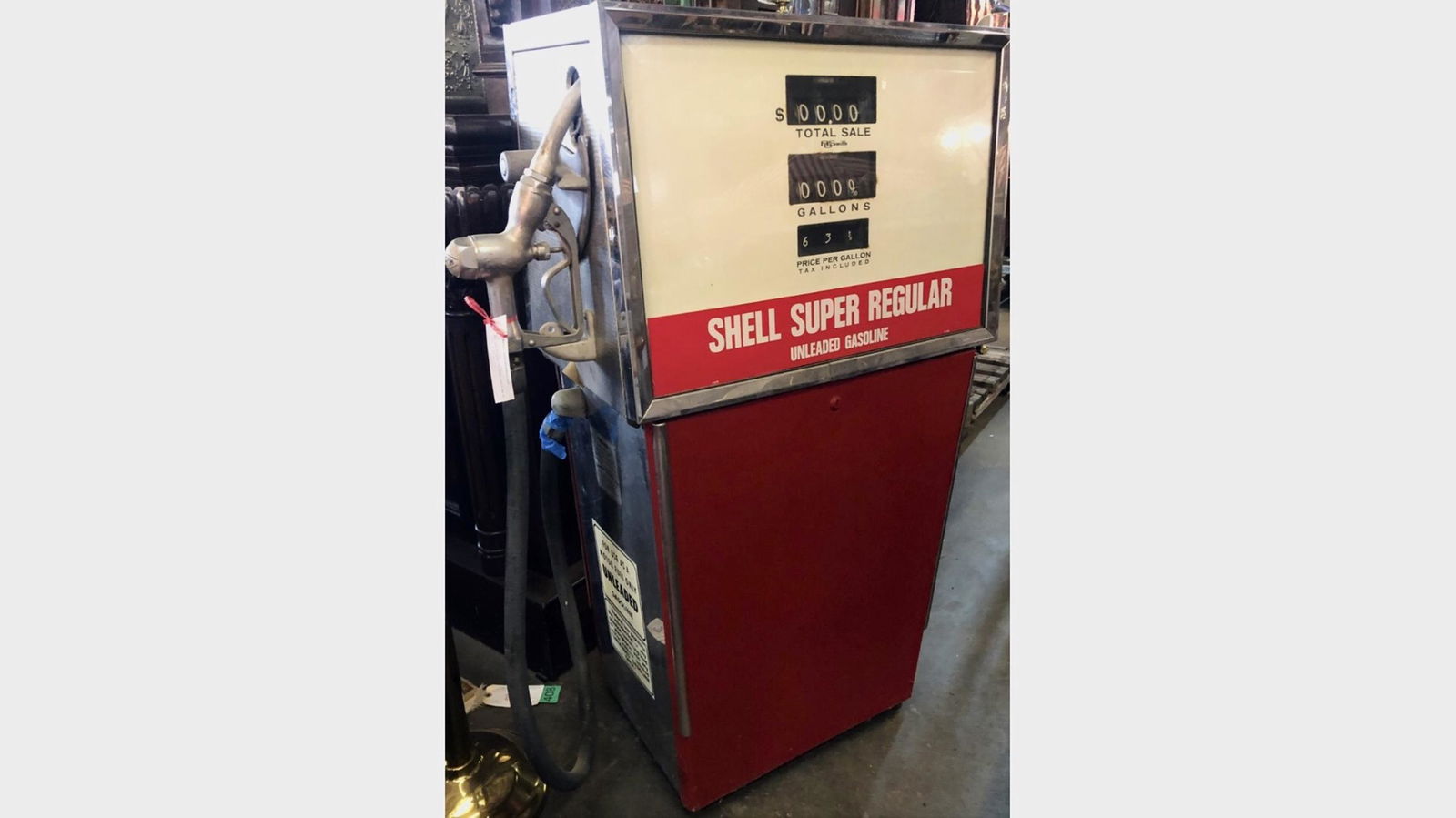Vintage Shell Gas Pump (0016) on Dec 04, 2021 Red Baron Antiques in GA