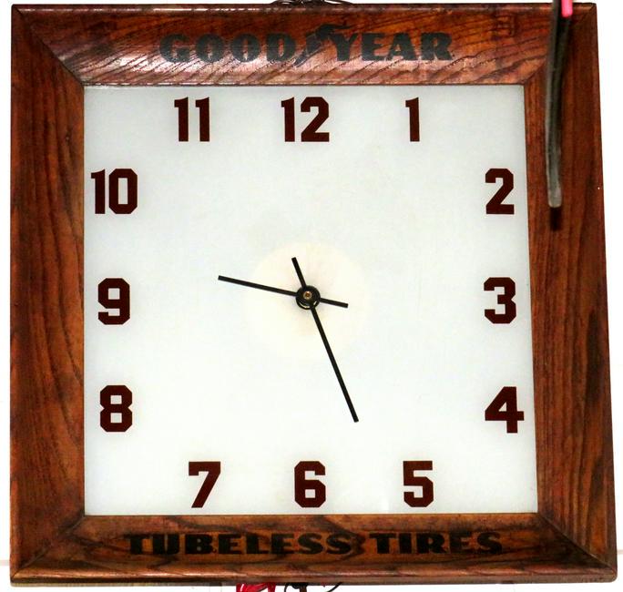 Vintage Goodyear Advertising Clock (1 of 1)