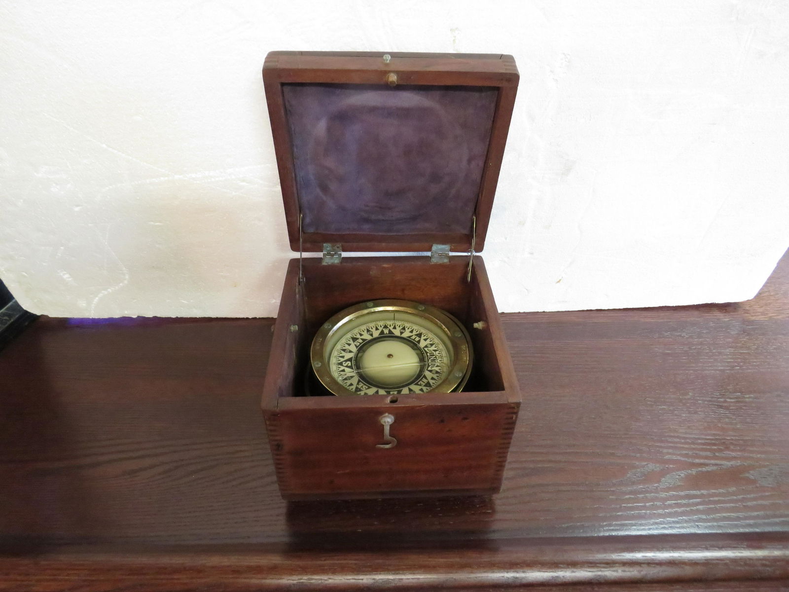 Vintage Kelvin White Nautical Compass in Box (1 of 9)