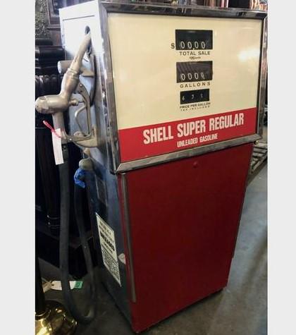 Mid Century Shell Square Head Gas Pump (1 of 3)