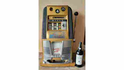 Casino & Gambling Collectibles