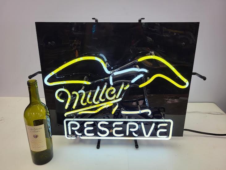 Miller Reserve Neon (1 of 5)