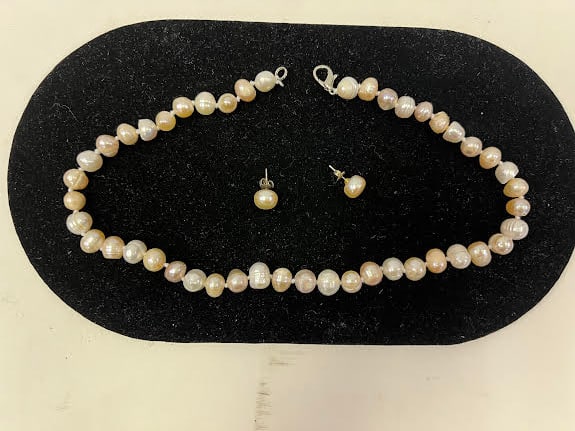 Natural Baroque Pearl 15" Necklace (1 of 2)