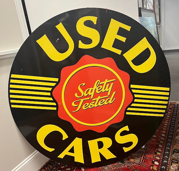 Large Round Used Car Advertisement (1 of 3)
