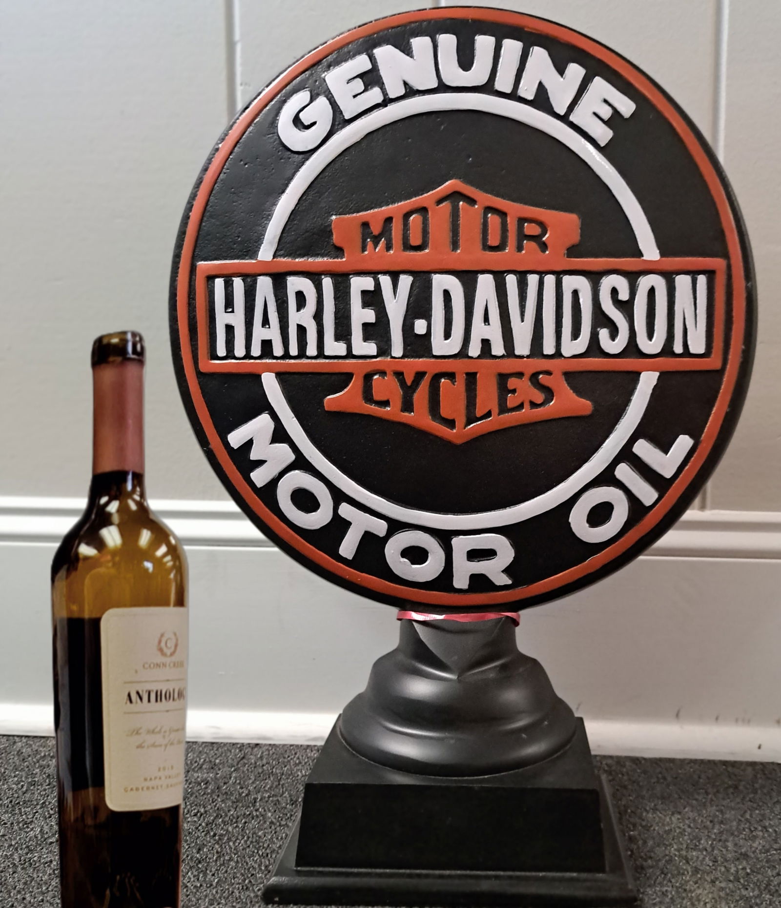 Round Cast Iron Harley Davidison Sign (1 of 4)